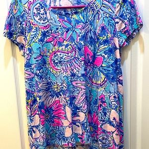Lilly top